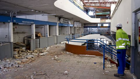 Estado actual del antiguo mercado de Santa Luc�a, en A Falperra
