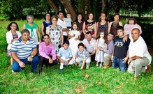 La familia Antelo celebr un bautizo y una primera comunin.