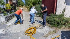 Simulacro y preparacin para extincin de incendios en Redonda, Corcubin