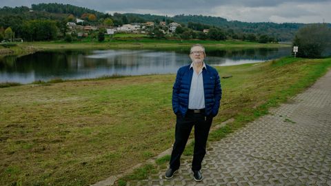 El mdico jubilado Ral Rodrguez Prez eligi como su rincn el embalse de Cachamua.