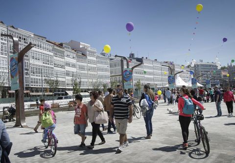 Fiesta infantil celebrada hace unos d�as en la parte de la Marina abierta al p�blico. 