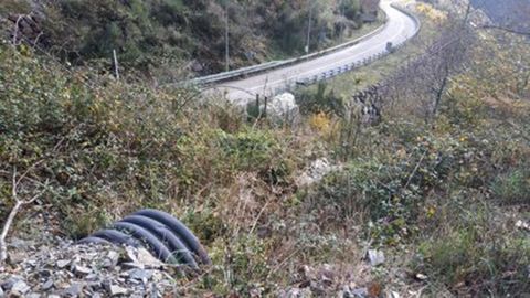 Arroyo en el entorno del t�nel del Ra�adoiro