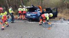 Imagen del accidente tras la excarcelaci�n del conductor por parte de los bomberos