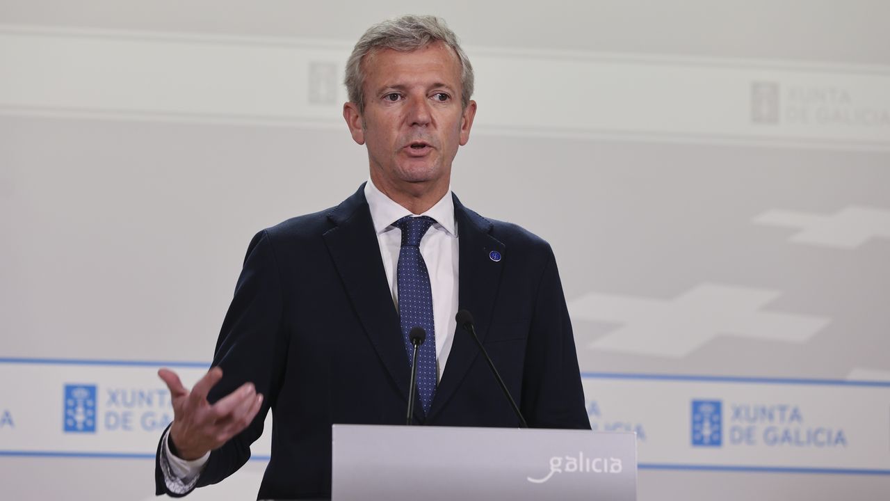 Rueda comunicó a Feijoo la denuncia contra Villares después de que el exconselleiro fuese imputado