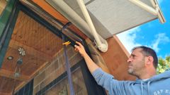 �Todo est� negro, lleno de moscas. Mi hijo ya se las come�