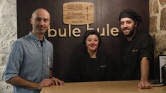 Nacho Canal, Julia Rodr�guez e Bruno Gilino, do restaurante Bule Bule de Allariz