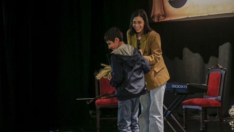 XVI Certamen de Poes�a Francisco A��n en Outes por el D�a das Letras Galegas