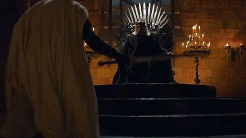 El Rey Loco ordena a Jaime matar a su padre, Tywin