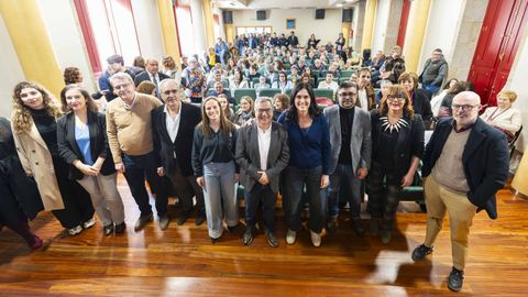 Luis Menor, en el centro, en la jornada celebrada en Ver�n