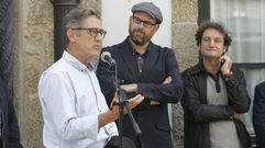 Homenajean a Camilo D�az Bali�o y a Isaac D�az Pardo frente a su domicilio