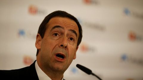 El consejero delegado de Caixabank, Gonzalo Gort�zar