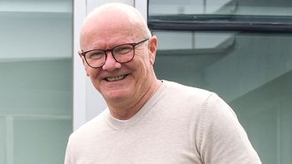 Enrique Abati, ex farero de la Isla de Ons y coautor de libro Rojo a babor