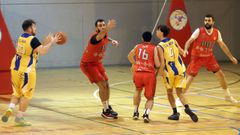 Imagen del partido entre el Berberecho y el Porrio disputado en el Alonso Rodrguez.