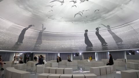 Instalación inmersiva por el 50 aniversario de Zara en la Cúpla Atlántica del monte de San Pedro