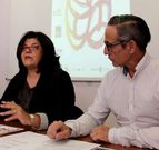 Chelo Pampill�n y Jos� Le�n presentaron las jornadas. 
