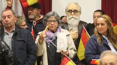 Una escultura de Valle-Incl�n fue mudo testigo del debate que la corporaci�n de Vilanova entabl� este martes acerca de la amnist�a