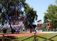 El parque se encuentra situado en pleno casco urbano ortegano.