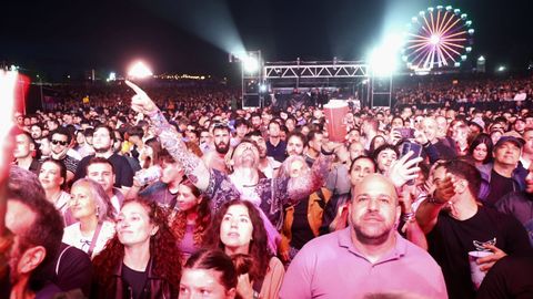 El público en el concierto de Kasabian.