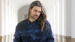 A conversa entre Oliver Laxe e Jos� Luis Losa desenvolveuse nunha das salas do Museo Nacional Centro de Arte Reina Sof�a, que, por certo, acolle estes d�as unha exposici�n inmersiva arredor o filme �Sir�t�.