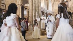 As� fueron las primeras comuniones poscovid celebradas en Sar