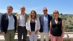 Ana Castro (primera por la derecha) recibi� su premio en Toledo.