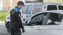Un agente de la Policia Local de Nar�n, en una imagen de archivo