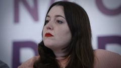 Una diputada de En Marea, obligada a volver de Nueva York para votar el decreto de la estiba