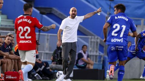El entrenador del Celta, Claudio Gir�ldez, en el partido frente al Getafe.
