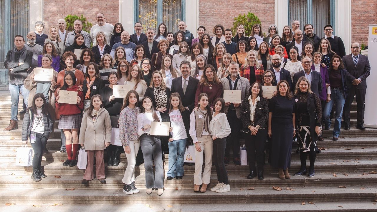 El CEIP Martínez Alonso gana un premio nacional por promocionar los estudios tecnológicos entre las niñas