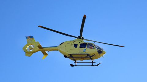 Imagen de archivo del helic�ptero del 061