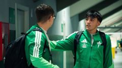 Joel Tenreiro preparado para viajar con el equipo