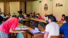 Un momento de la reuni�n que mantuvieron los representantes de la plataforma