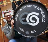 Bruno acaba de ser reelegido presidente de la escuela. 