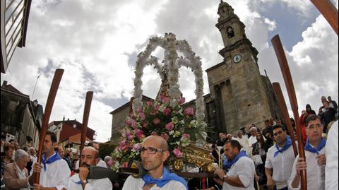 Procesi�n Virgen Guadalupe en Rianxo
