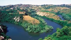 Meandros del ro Nora, que transcurre cerca de la ruta de la Salamandra, en el suroeste de Oviedo