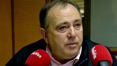 El alcalde, ayer en Radio Voz.