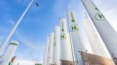 Instalaciones de la planta de hidr�geno verde de Iberdrola en Puertollano