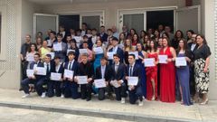 El acto de despedida de los alumnos de bachillerato de A Pobra tuvo lugar en el cine Elma