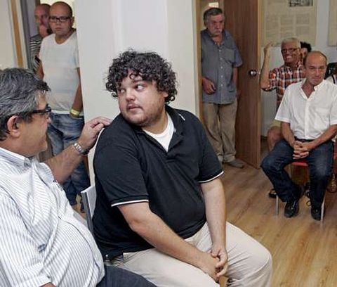 Julio Torrado, en el centro de la imagen, iba a ocupar el sexto puesto de la lista por Pontevedra.