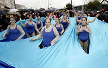 Hubo agua hasta para hacer nataci�n sincronizada.