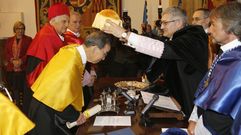 Chan y Pace, investidos honoris causa