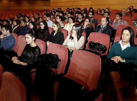 El Rectorado acogi� ayer el recibimiento a los nuevos alumnos de doctoramiento de la UDC.