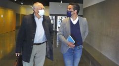 El gerente del �rea sanitaria, Jos� Ram�n G�mez, y el delegado territorial de la Xunta, Luis L�pez