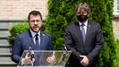 Aragon�s y Puigdemont en la rueda de prensa que ofrecieron en Waterloo, B�lgica