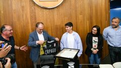 Cecilia Cacheda durante la recepci�n celebrada en el sal�n de plenos del ayuntamiento.