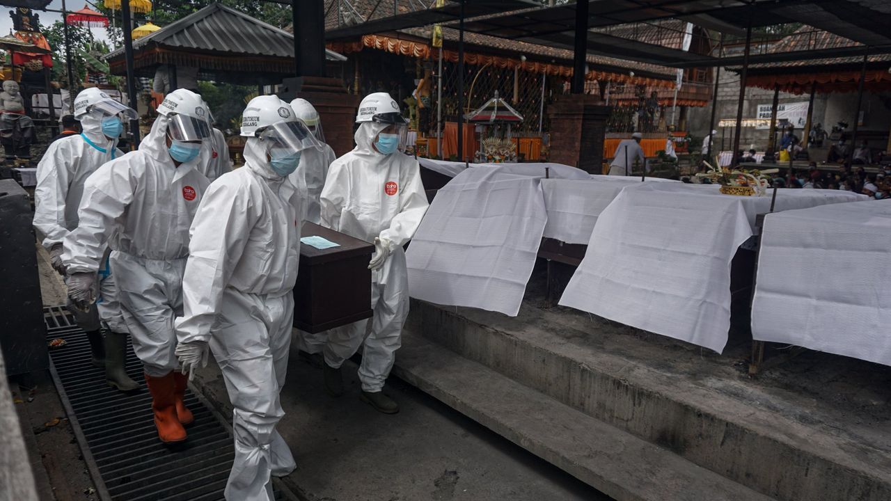 Más de 4,5 millones de muertes por coronavirus en todo el mundo