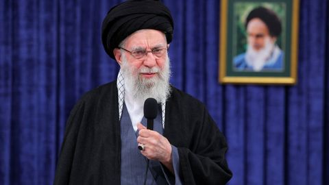 El l�der supremo Al� Jamen�i ten�a 87 a�os