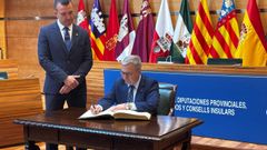 Luis Menor, en su visita a la Diputaci�n de Valencia
