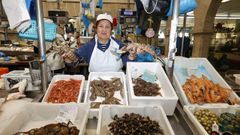 Puesto de Peixe y Marisco Margarita en la plaza de abastos de Pontevedra