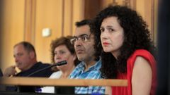 Katy Varela, a la derecha, en el reciente pleno de organizaci�n celebrado por la corporaci�n municipal de Monforte